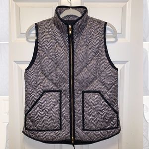 J.Crew Herringbone Excursion Quilted Puffer Vest Black Cream Size Small G7626